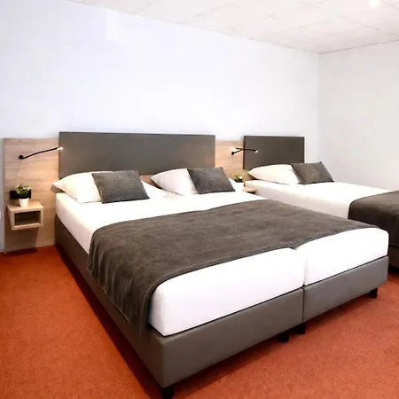 Vorburg - Free Parking - Bei Hamburg Hotel