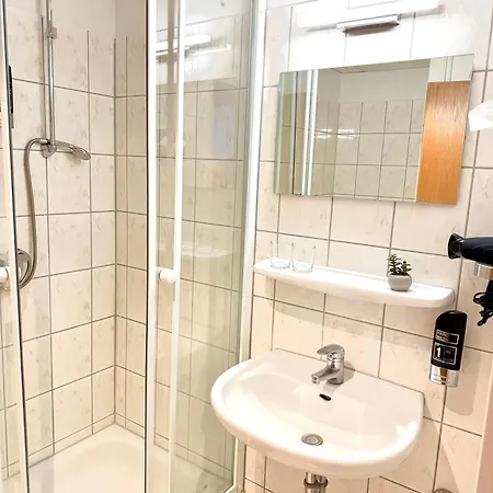Vorburg - Free Parking - Bei Hamburg Hotel